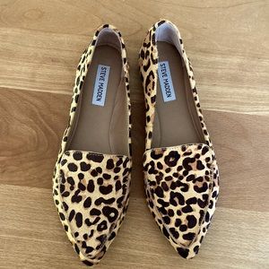 Steve Madden size 9 Feather Leopard loafer